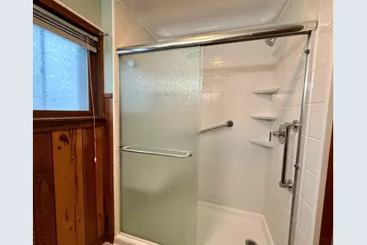 315 Hillside Ave, Holyoke, MA 01040 - Photo 38