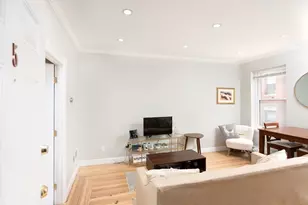 54 Myrtle St, Boston, MA 02114 - Photo 4