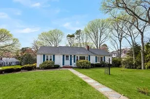 7 Linnell Ln, Yarmouth, MA 02675 - Photo 1