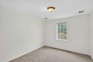 173 Johnson St, Leominster, MA 01453 - Photo 18