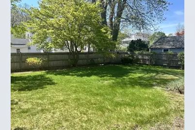 40 Elm St, Milton, MA 02186 - Photo 10