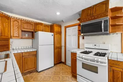 131 Old Street, Randolph, MA 02368 - Photo 18