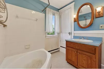 19 Lochmere Ave, Weymouth, MA 02191 - Photo 20