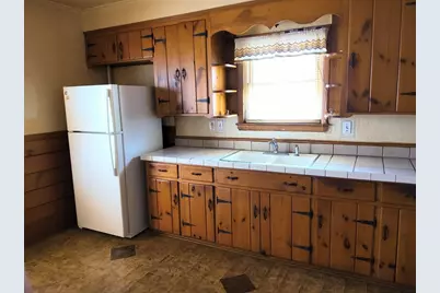 32-34 Elm St, Shrewsbury, MA 01545 - Photo 6