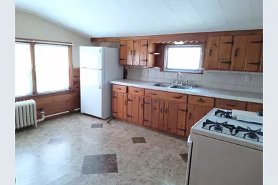 32-34 Elm St, Shrewsbury, MA 01545 - Photo 10