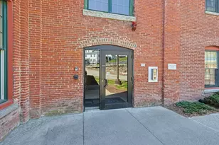 1511 Main St, Worcester, MA 01603 - Photo 4
