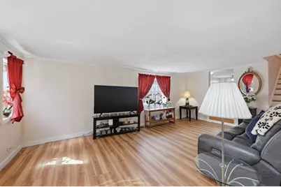 366 Mount Wayte Ave, Framingham, MA 01702 - Photo 16