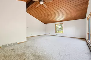 21 Daggett Rd, Attleboro, MA 02703 - Photo 4