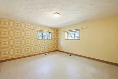 21 Daggett Road, Attleboro, MA 02703 - Photo 26