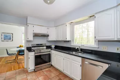20 Eastleigh Ln, Natick, MA 01760 - Photo 10