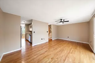 111 Patrick Rd, Tewksbury, MA 01876 - Photo 14