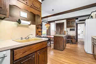 273 Rogers St, Lowell, MA 01852 - Photo 8