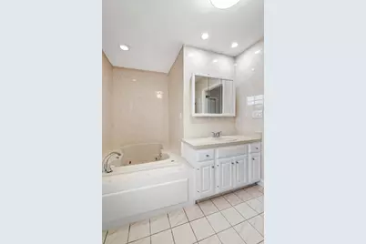 103 Barker St, North Andover, MA 01845 - Photo 32