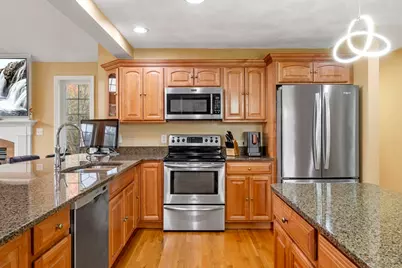 103 Barker St, North Andover, MA 01845 - Photo 18