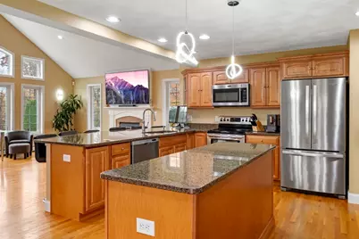 103 Barker St, North Andover, MA 01845 - Photo 2