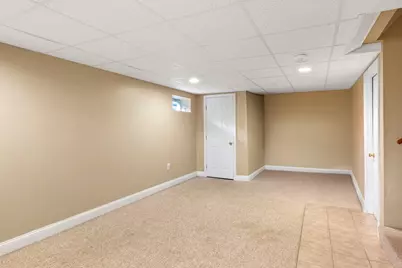 103 Barker St, North Andover, MA 01845 - Photo 34