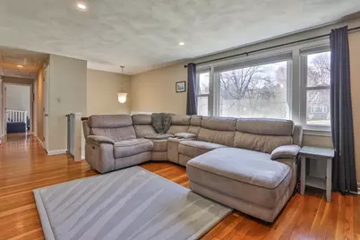 26 Clover Hill Drive, Chelmsford, MA 01824 - Photo 10