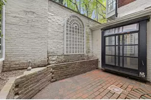11 West Cedar, Boston, MA 02108 - Photo 16