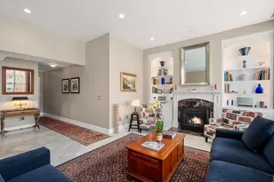 6 Edgerly Pl, Boston, MA 02116 - Photo 2