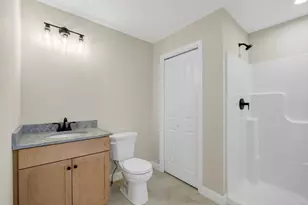 22 Greystone, Haverhill, MA 01835 - Photo 16