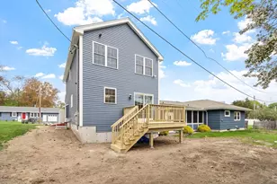 22 Greystone, Haverhill, MA 01835 - Photo 2