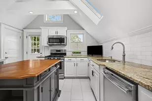 15 Haslet St, Boston, MA 02313 - Photo 12