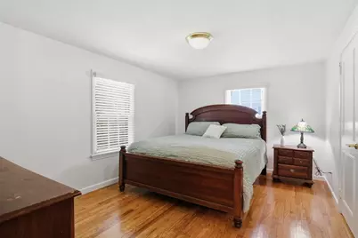 22 Rosedale Ave, Springfield, MA 01128 - Photo 16