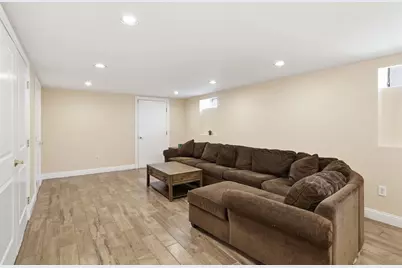 22 Rosedale Ave, Springfield, MA 01128 - Photo 28