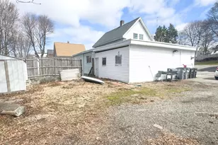 93 Greenwood St, Gardner, MA 01440 - Photo 24
