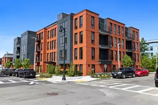 118 B St, Boston, MA 02127 - Photo 14