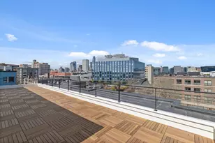 118 B St, Boston, MA 02127 - Photo 12