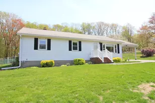 94 Leroy St, Fitchburg, MA 01420 - Photo 2