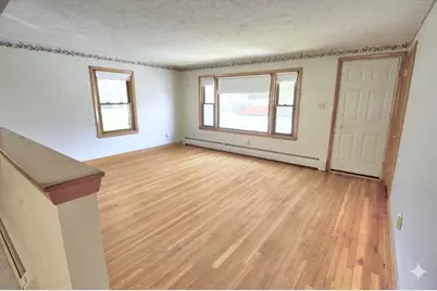 94 Leroy St, Fitchburg, MA 01420 - Photo 8