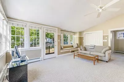 41 Wallace Rd, Quincy, MA 02169 - Photo 18