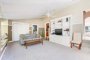 41 Wallace Rd, Quincy, MA 02169 - Photo 20