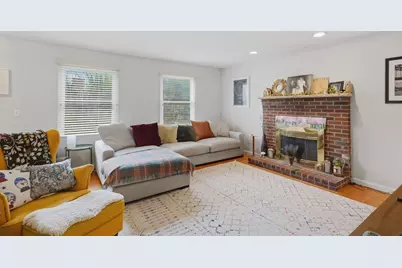 11 Roseanna Park Dr, Waltham, MA 02452 - Photo 6