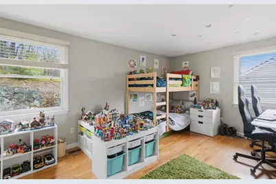11 Roseanna Park Dr, Waltham, MA 02452 - Photo 26
