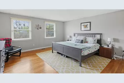 11 Roseanna Park Dr, Waltham, MA 02452 - Photo 22
