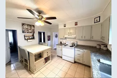 16 Kilmer Ave, Taunton, MA 02780 - Photo 10
