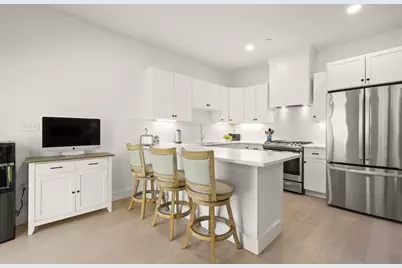300 Albion Rd #302, Bedford, MA 01730 - Photo 10