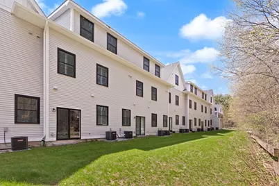 300 Albion Rd #302, Bedford, MA 01730 - Photo 34