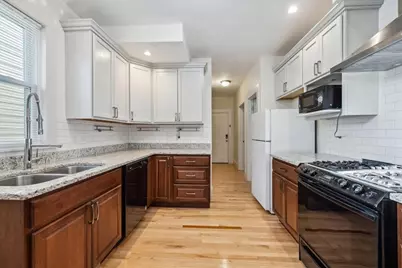 63 Prescott St #1, Somerville, MA 02143 - Photo 6