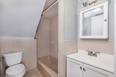 18 Chestnut St #1, Everett, MA 02149 - Photo 10