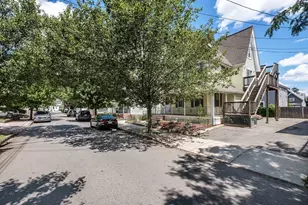 18 Chestnut St, Everett, MA 02149 - Photo 18