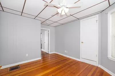 18 Chestnut St #1, Everett, MA 02149 - Photo 8