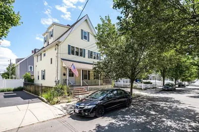 18 Chestnut St #1, Everett, MA 02149 - Photo 16