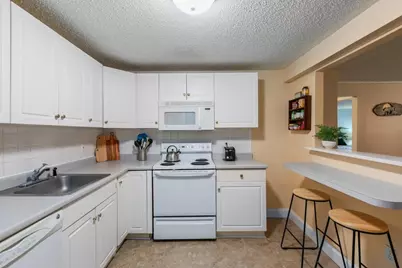 25 Clark's Road #101, Amesbury, MA 01913 - Photo 12