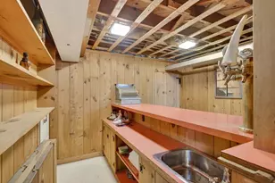 303 Brownell Ave, New Bedford, MA 02740 - Photo 20