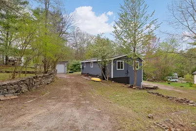 31 Camp Rd, Orange, MA 01364 - Photo 4