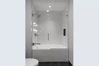 561 East Broadway, Boston, MA 02127 - Photo 26